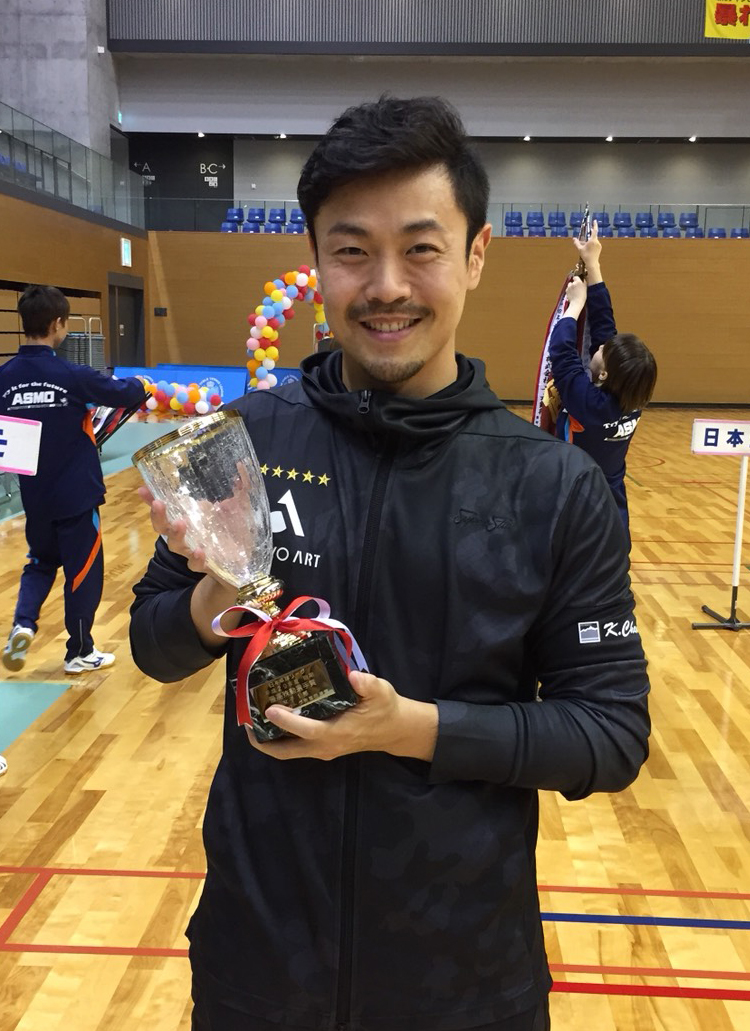 張一博 - 世界ランク27位卓球プロコーチ